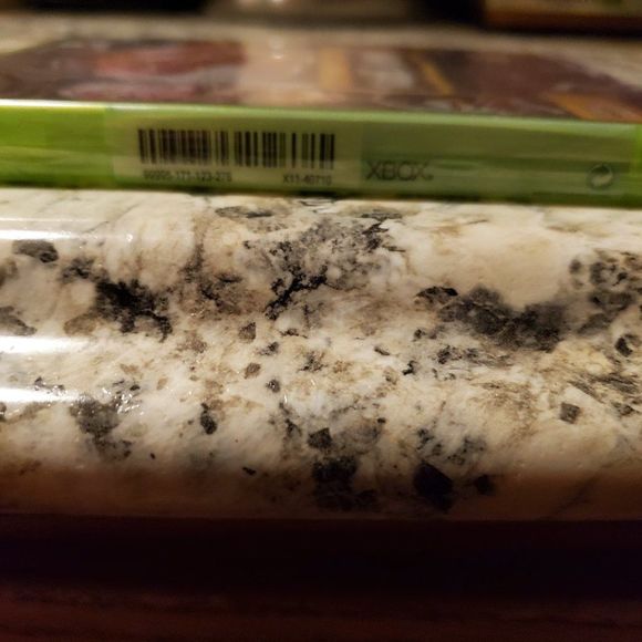 Sealed Angry Birds Xbox 360 Game - Picture 3 of 6